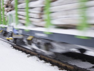 tavaraliikenne junakuljetus